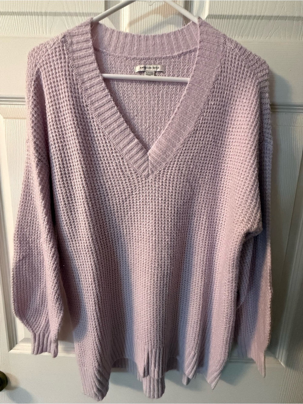 American Eagle V-Neck Lavender Sweater
